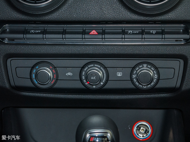 一汽-大眾奧迪2014款奧迪A3兩廂