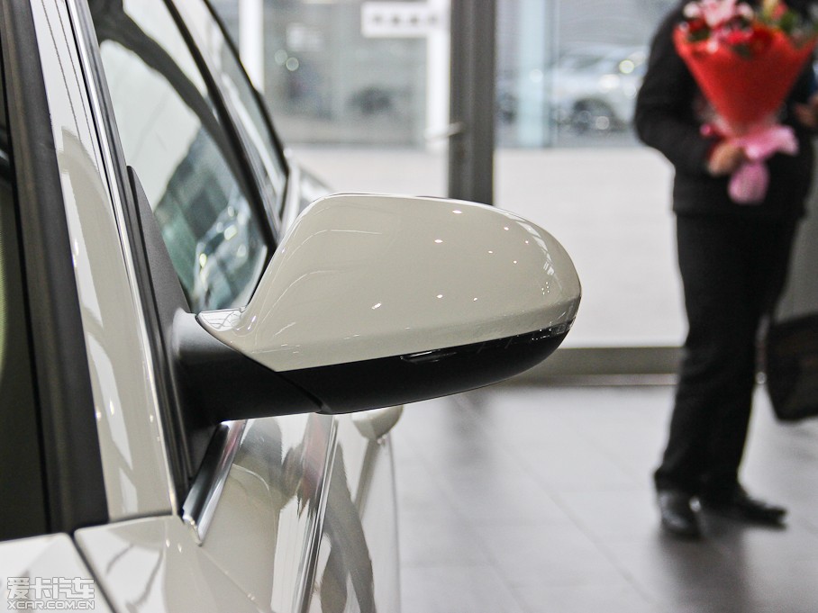 2014WA6L 30 FSI CVTm