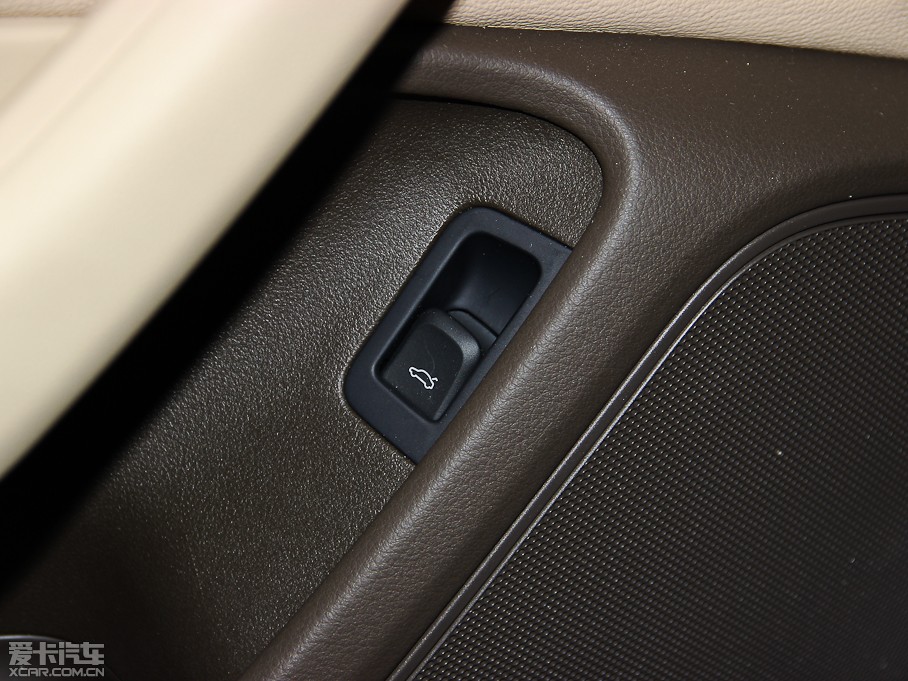 2014WA6L 30 FSI CVTm