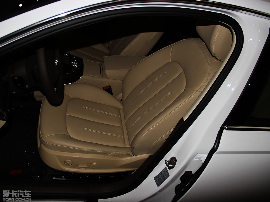 2014WA6L 30 FSI CVTm