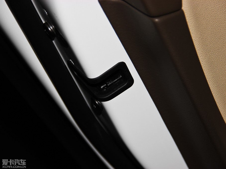 2014WA6L 30 FSI CVTm