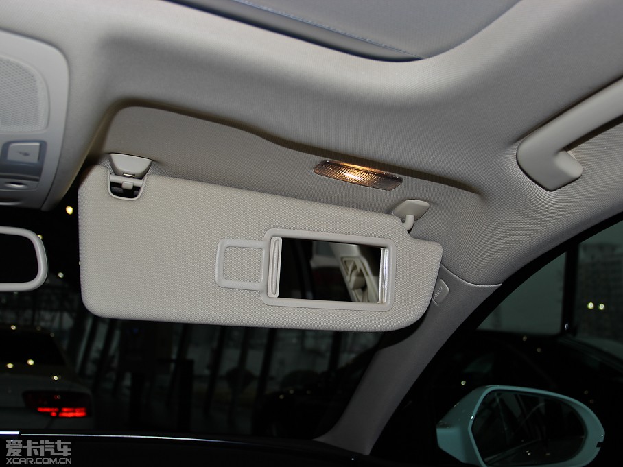 2014?yun)WA6L 30 FSI CVTm