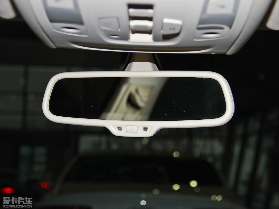 2014?yun)WA6L 30 FSI CVTm