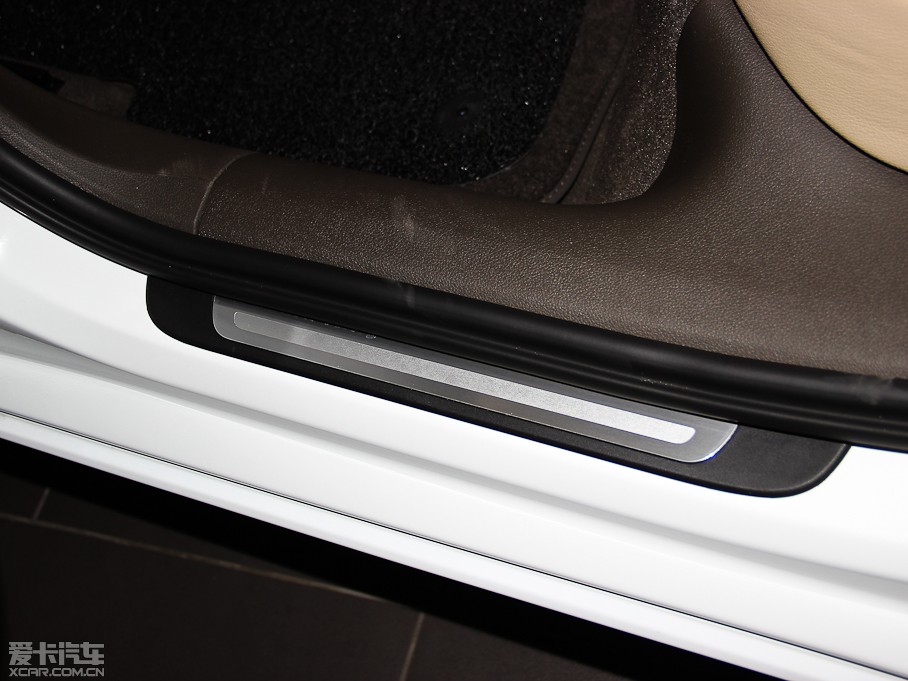 2014WA6L 30 FSI CVTm