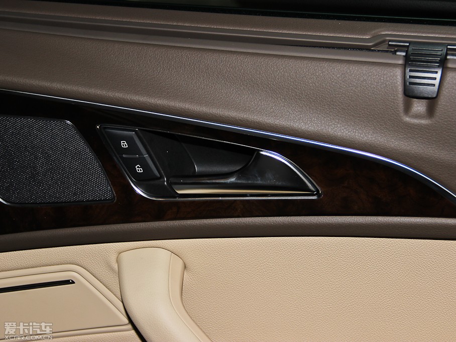 2014?yun)WA6L 30 FSI CVTm