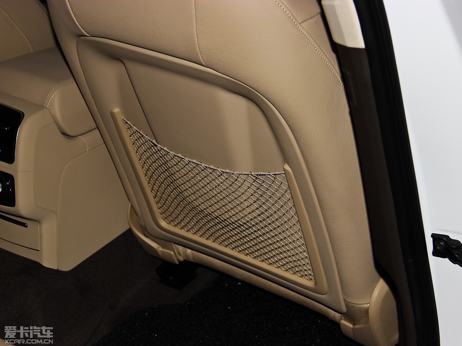 2014?yun)WA6L 30 FSI CVTm