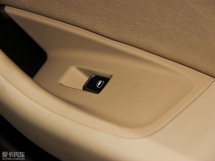 2014WA6L 30 FSI CVTm