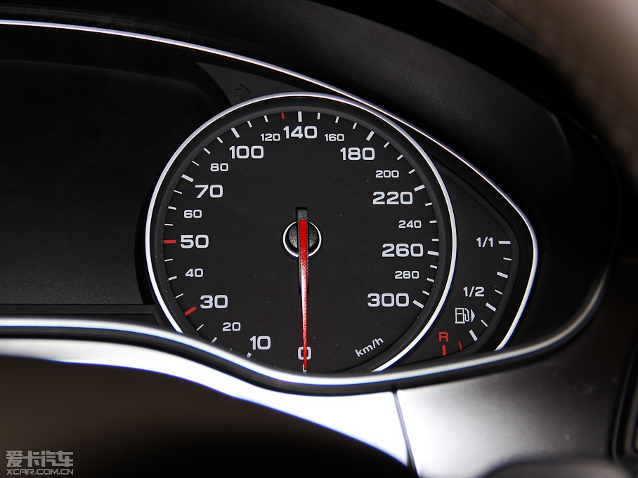 2014WA6L 30 FSI CVTm