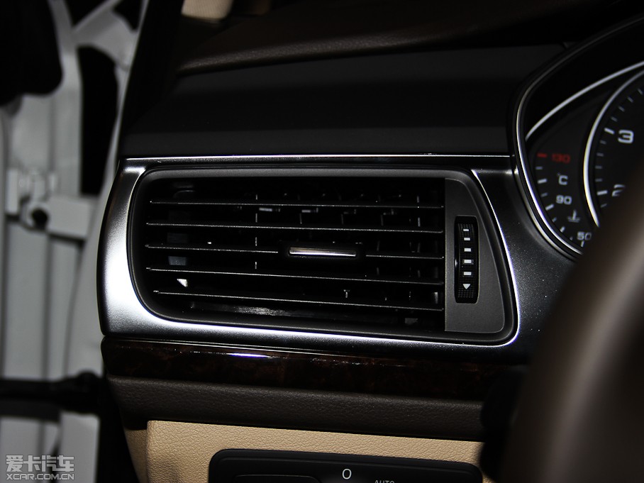 2014WA6L 30 FSI CVTm