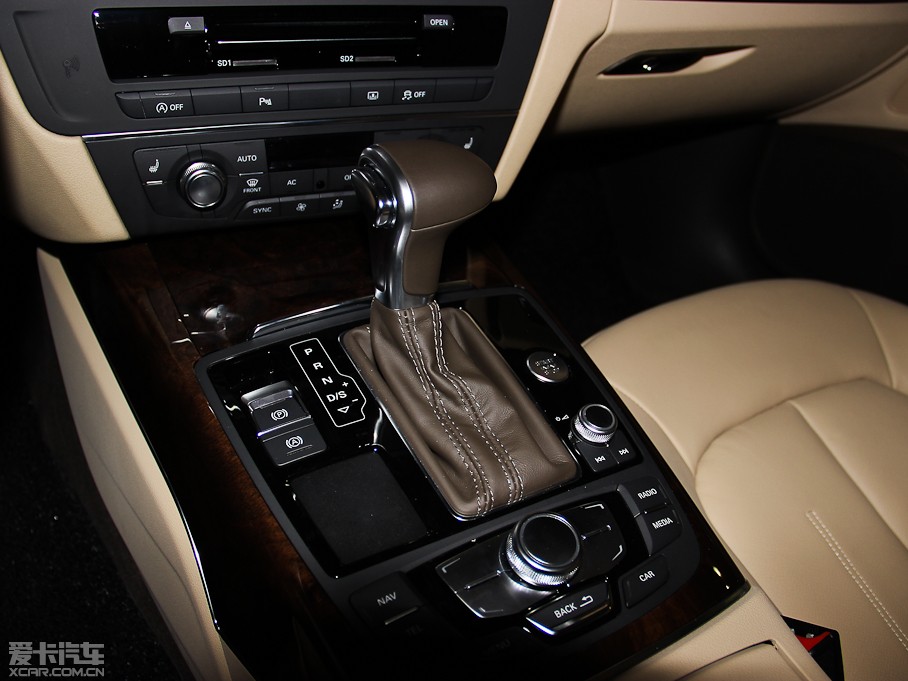 2014?yun)WA6L 30 FSI CVTm