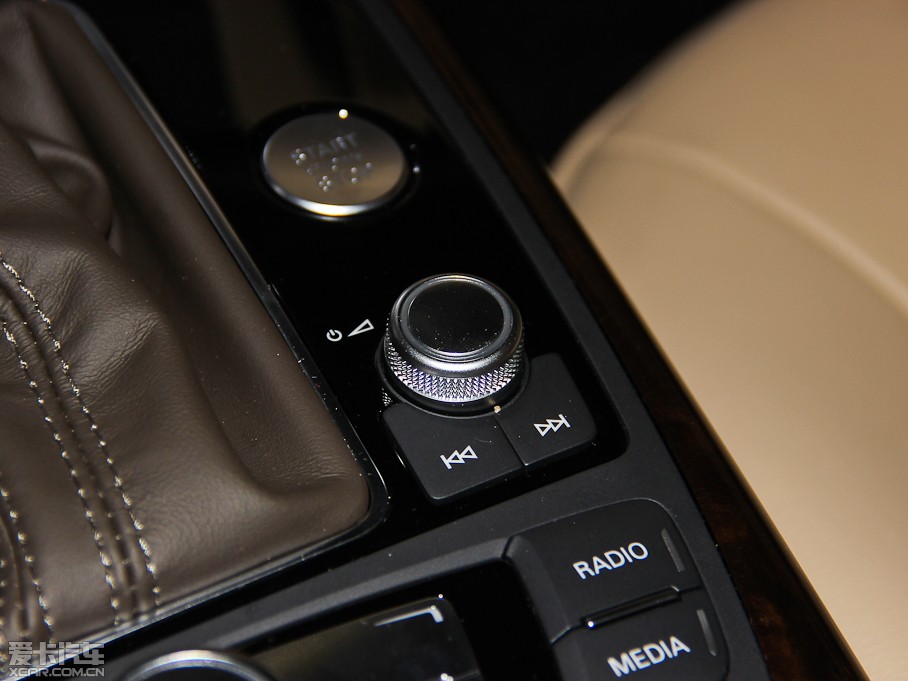 2014WA6L 30 FSI CVTm