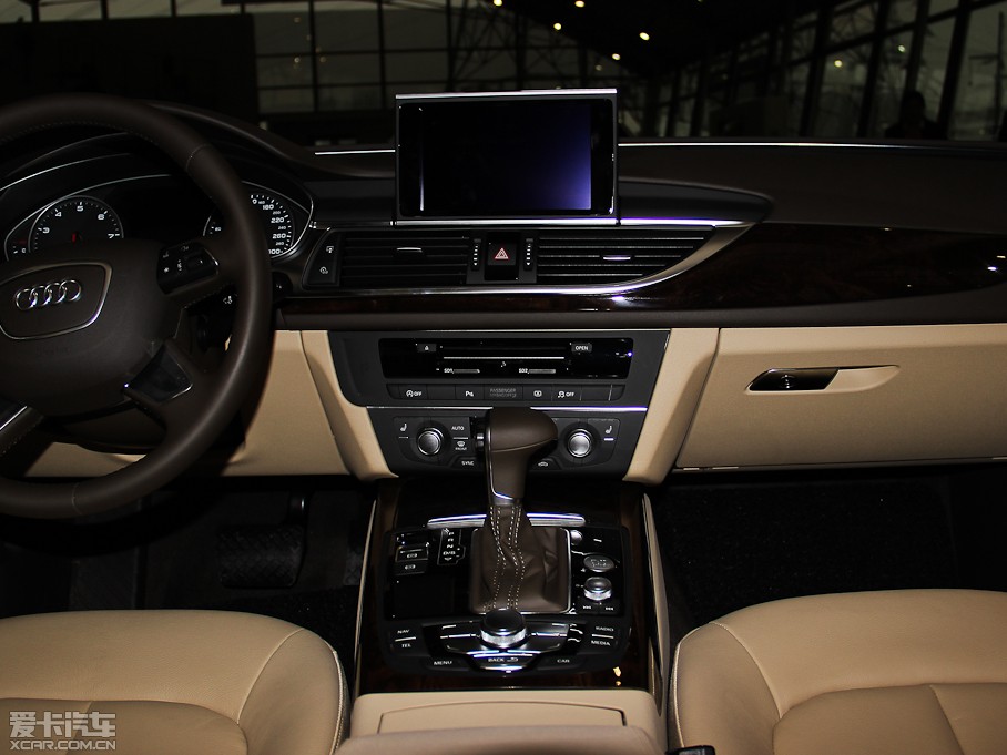 2014?yun)WA6L 30 FSI CVTm