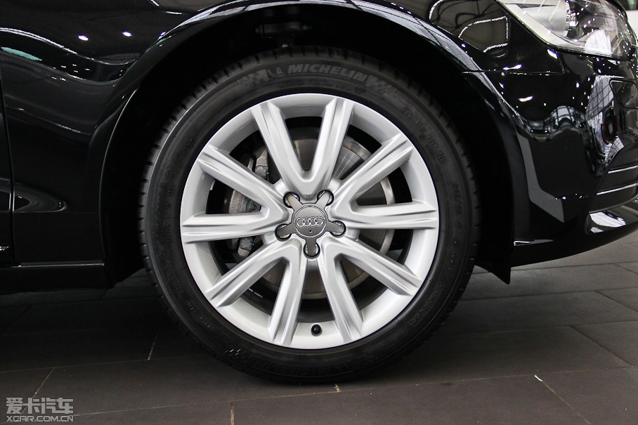 2014WA6L 35 FSI CVTm