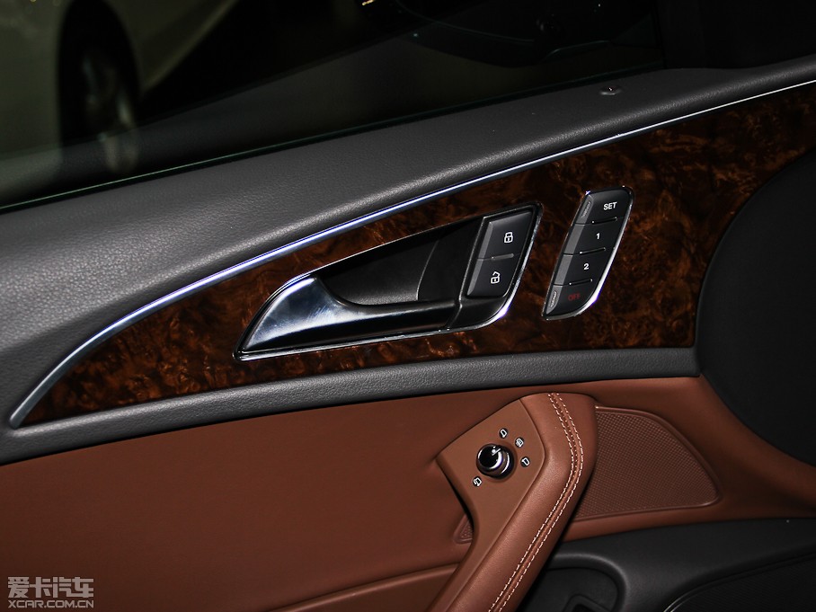 2014WA6L 35 FSI CVTm