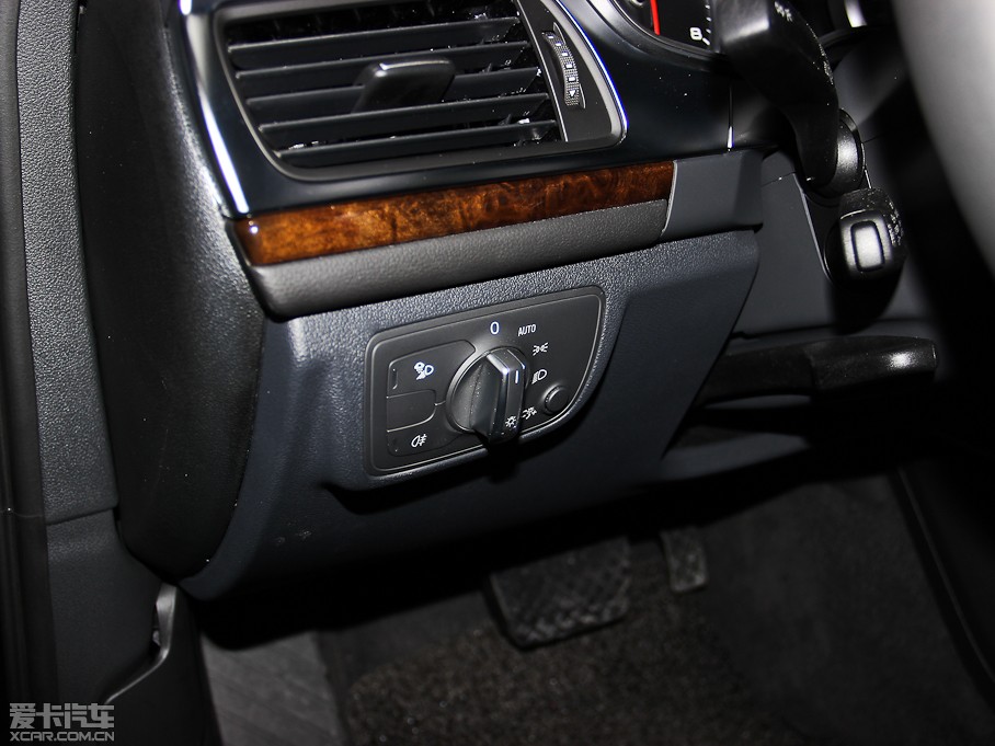 2014WA6L 35 FSI CVTm