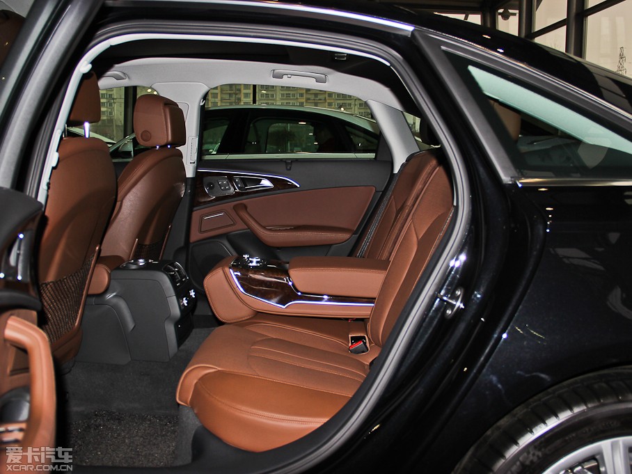 2014WA6L 35 FSI CVTm