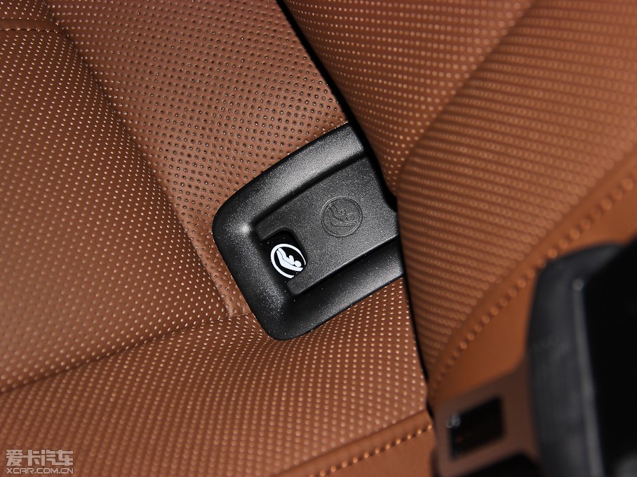 2014WA6L 35 FSI CVTm