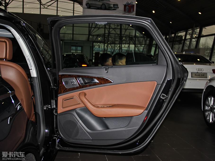 2014WA6L 35 FSI CVTm