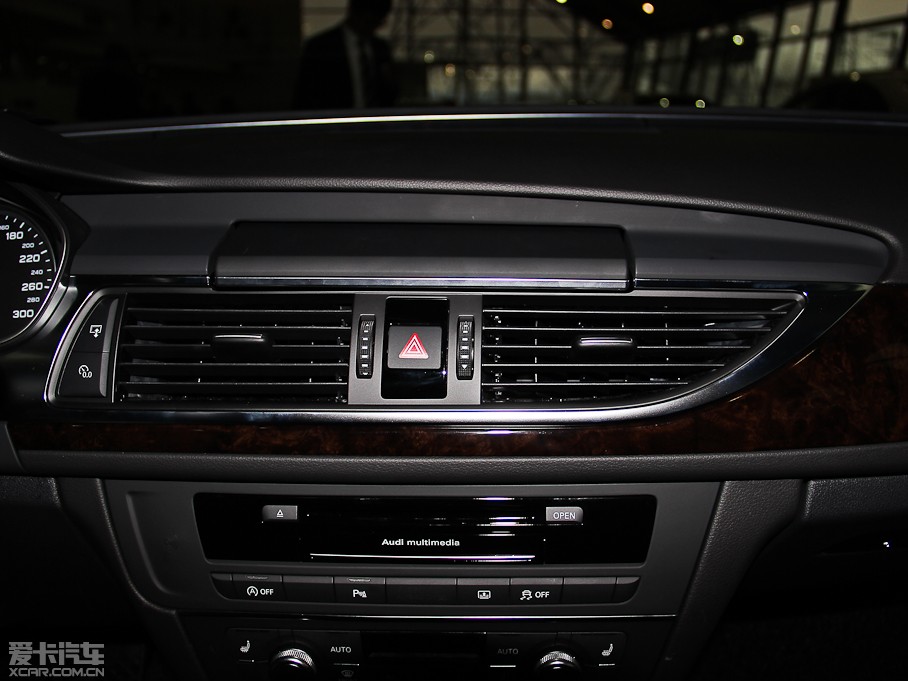 2014WA6L 35 FSI CVTm