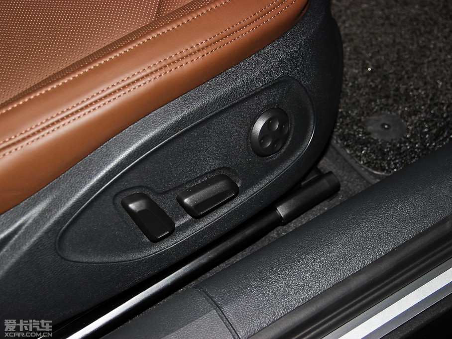 2014WA6L 35 FSI CVTm