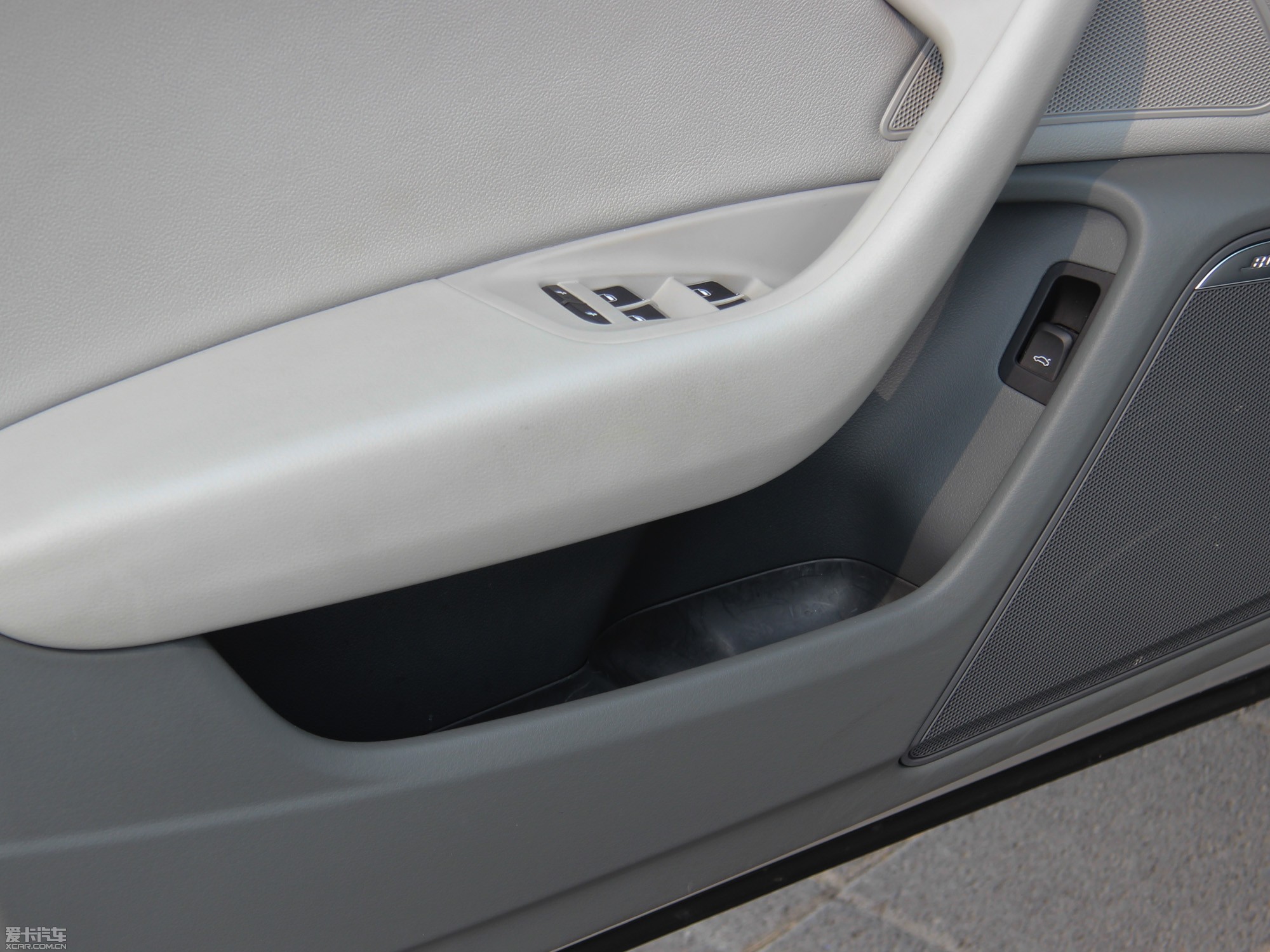 2014?yun)WA6L 30 FSI CVTA