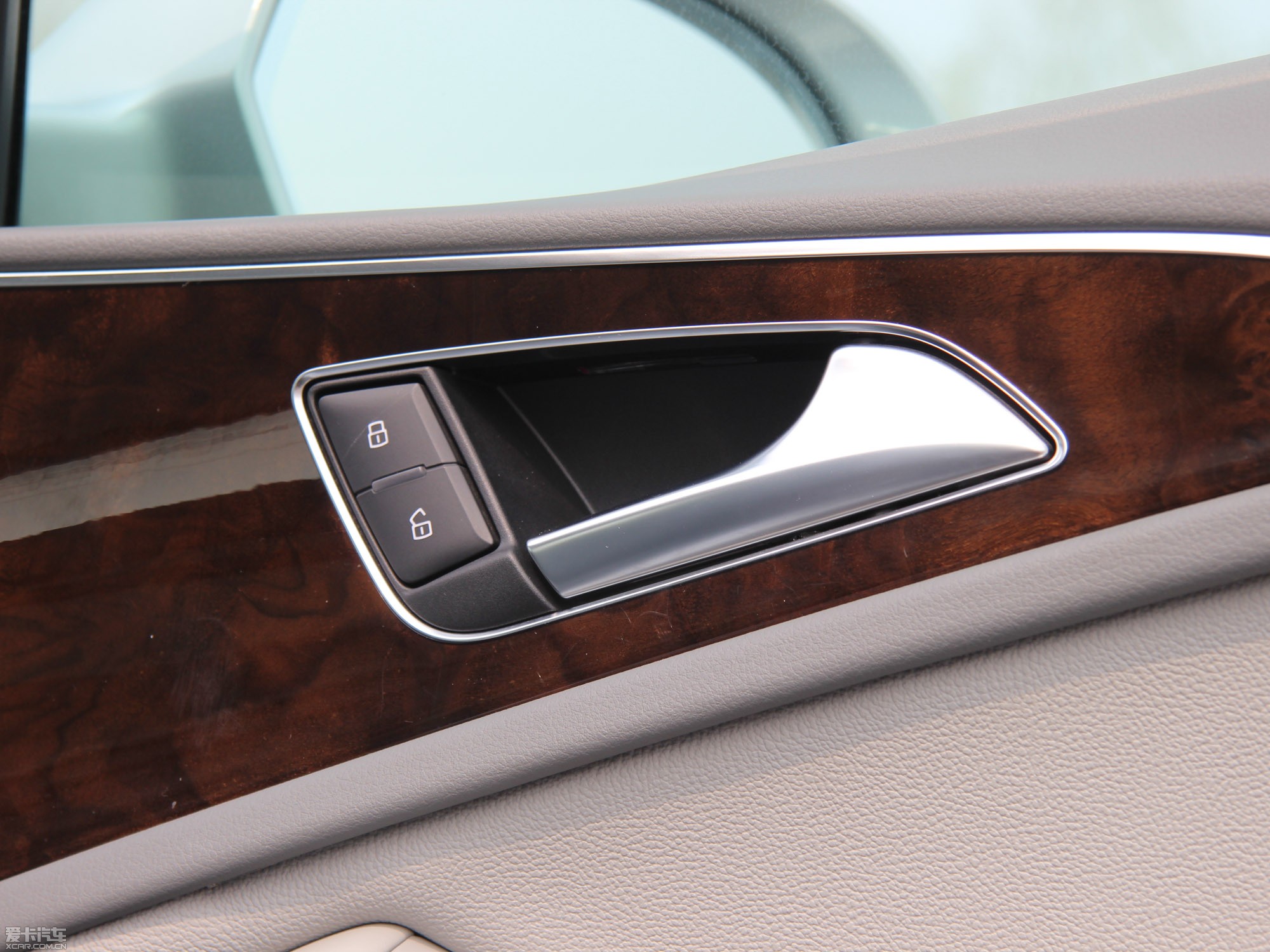 2014WA6L 30 FSI CVTA