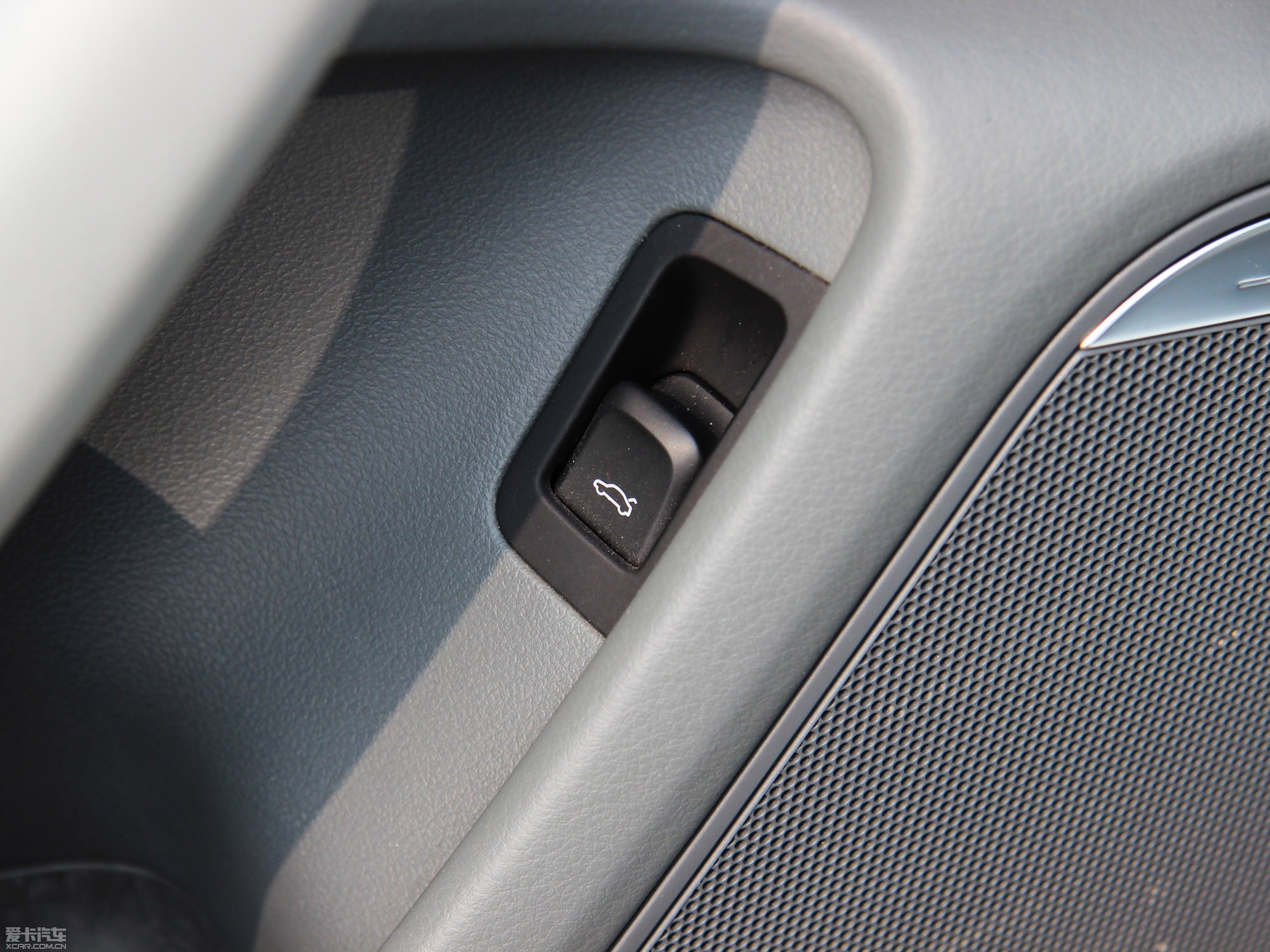 2014WA6L 30 FSI CVTA