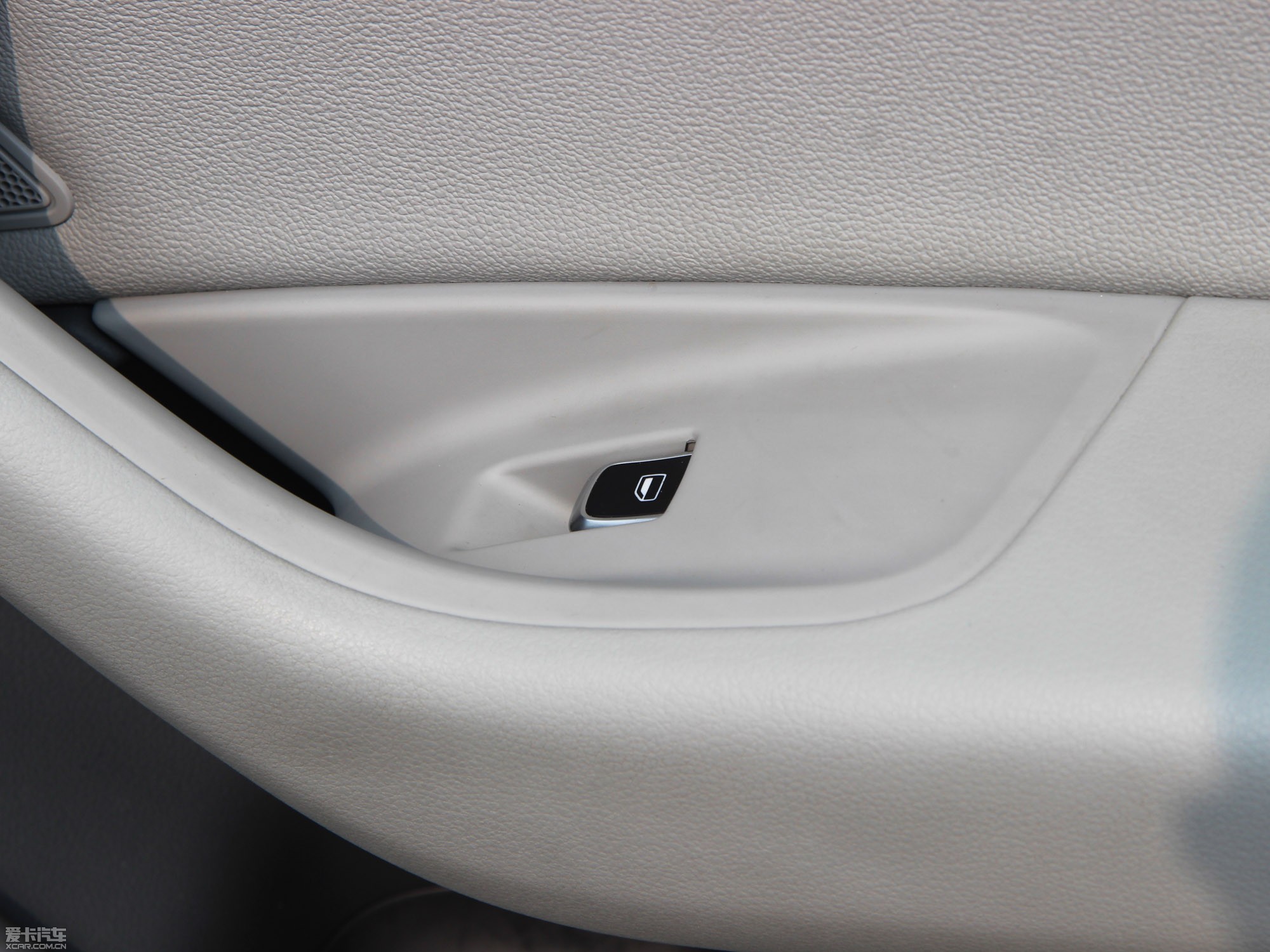 2014WA6L 30 FSI CVTA