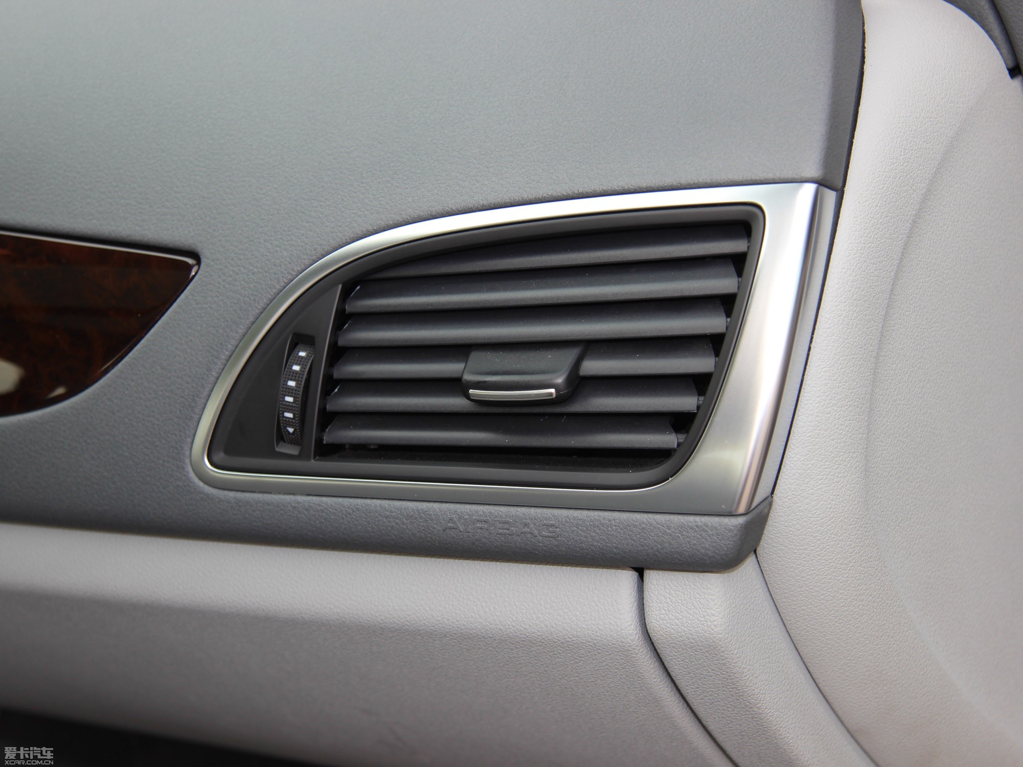 2014WA6L 30 FSI CVTA