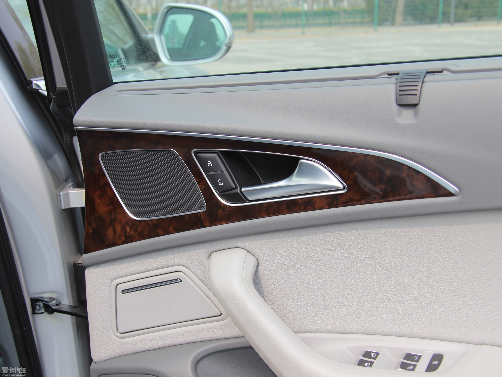 2014?yun)WA6L 30 FSI CVTA