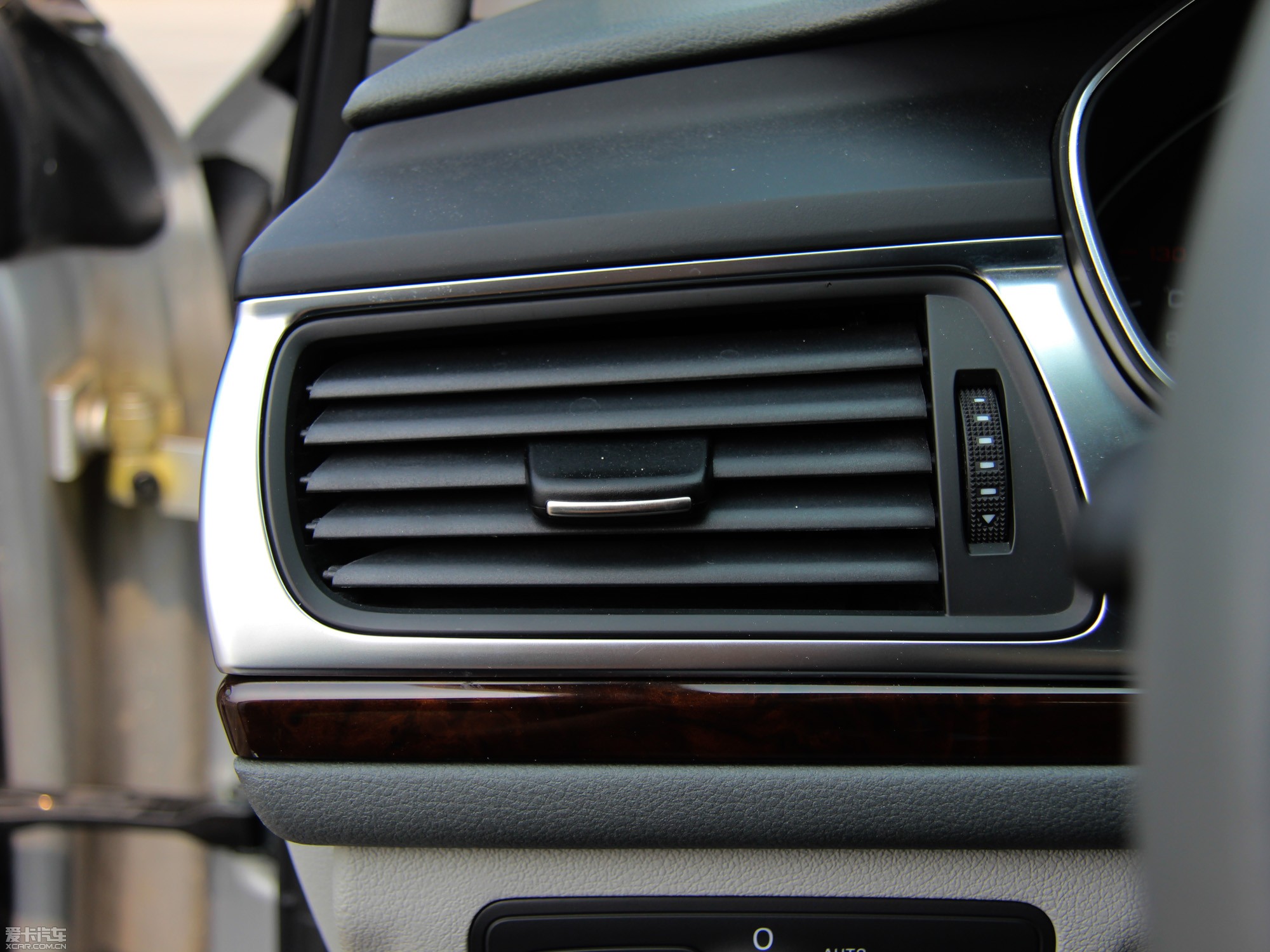 2014WA6L 30 FSI CVTA