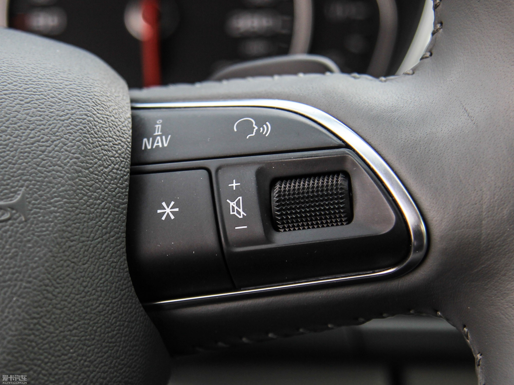 2014WA6L 30 FSI CVTA