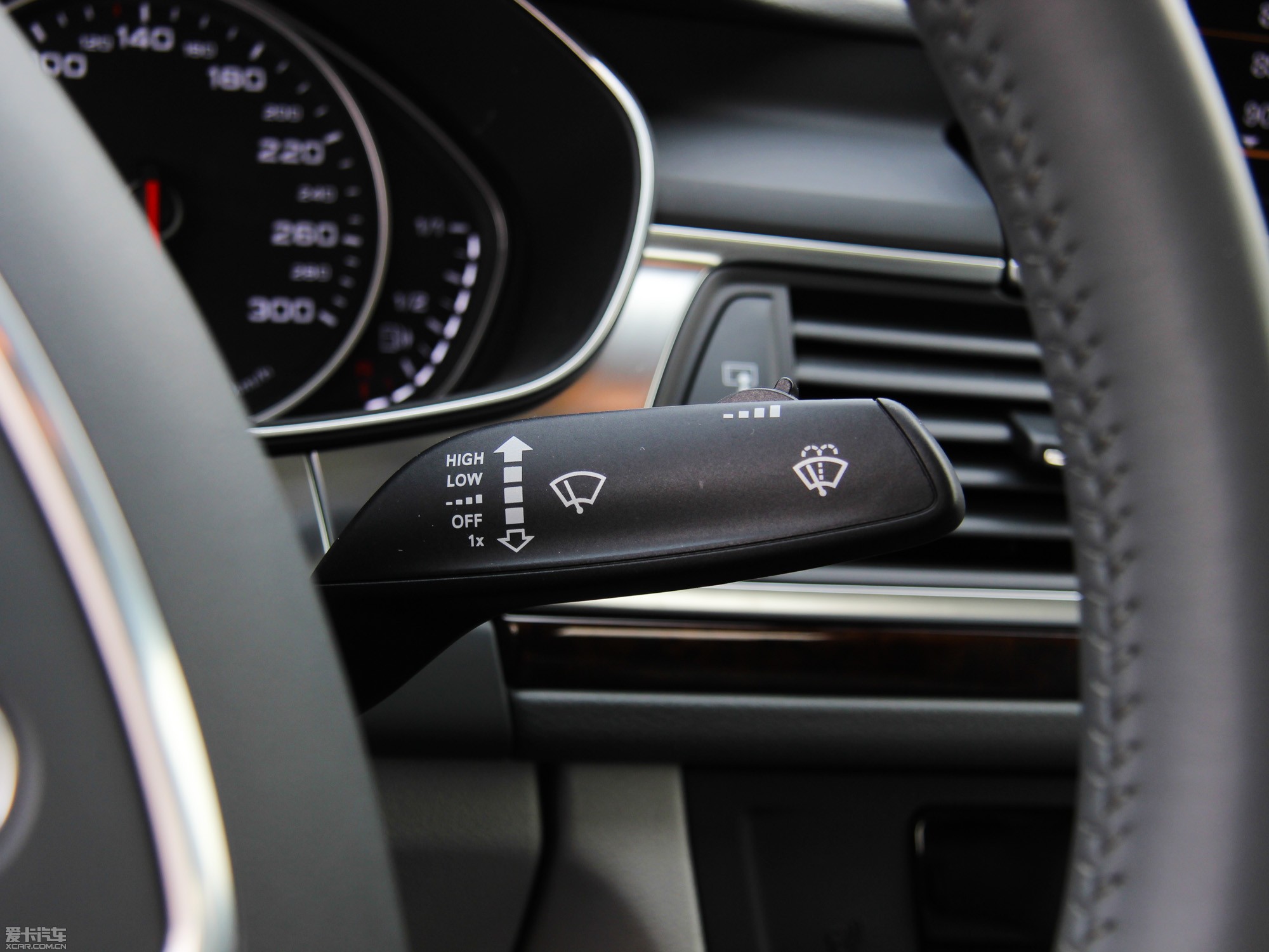 2014WA6L 30 FSI CVTA