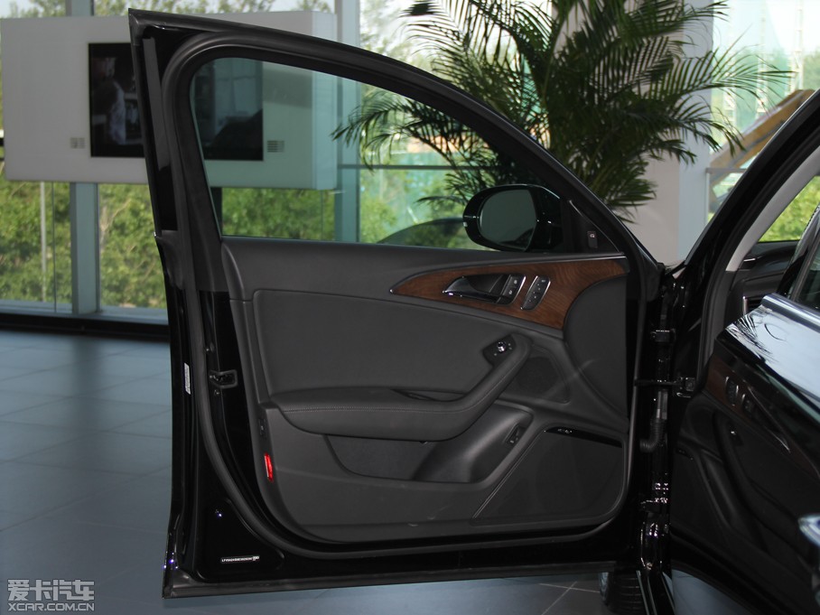 2014WA6L 35 FSI quattroA