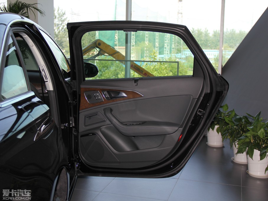 2014WA6L 35 FSI quattroA