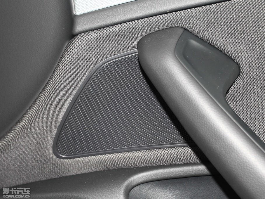 2014WA6L 30 FSI CVTg(sh)