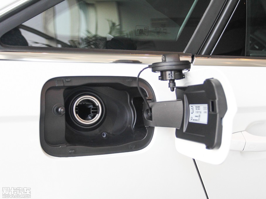 2014WA6L 30 FSI CVTg