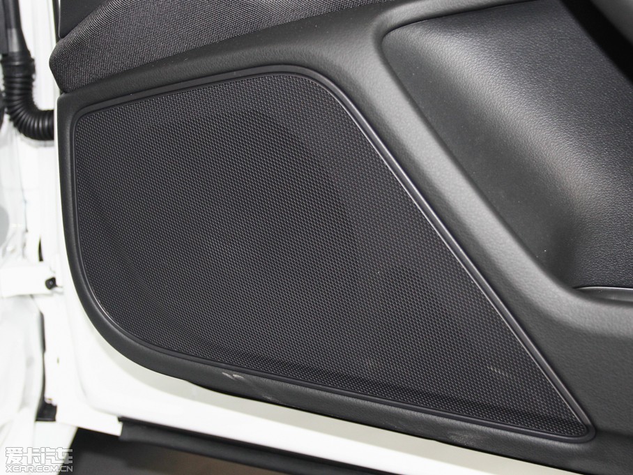 2014WA6L 30 FSI CVTg