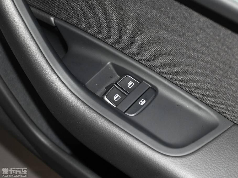 2014?yun)WA6L 30 FSI CVTg(sh)