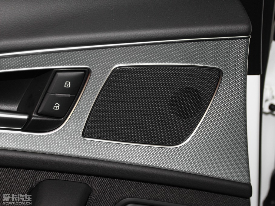 2014WA6L 30 FSI CVTg