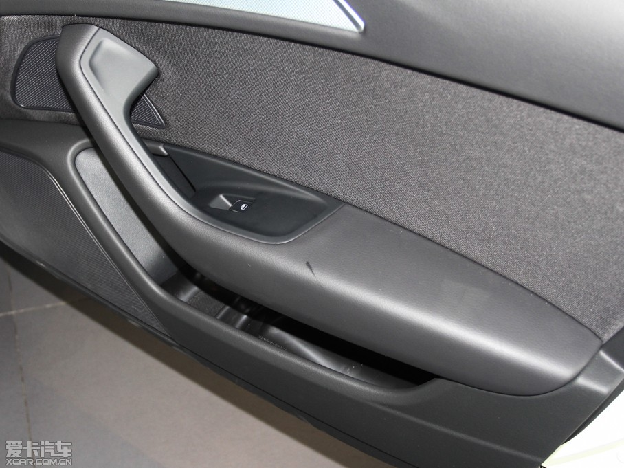 2014WA6L 30 FSI CVTg