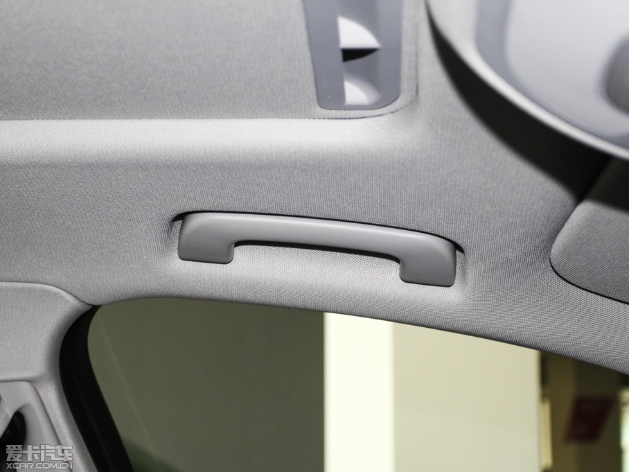 2014WA6L 30 FSI CVTg(sh)