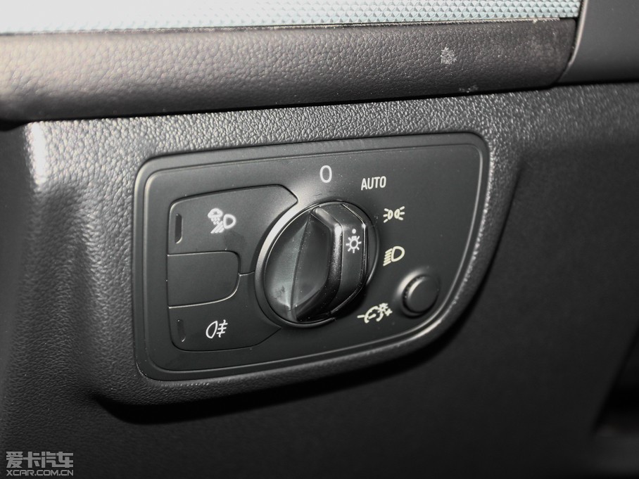 2014WA6L 30 FSI CVTg