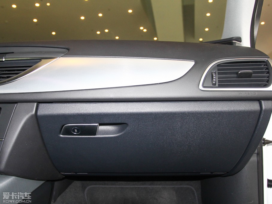 2014WA6L 30 FSI CVTg(sh)