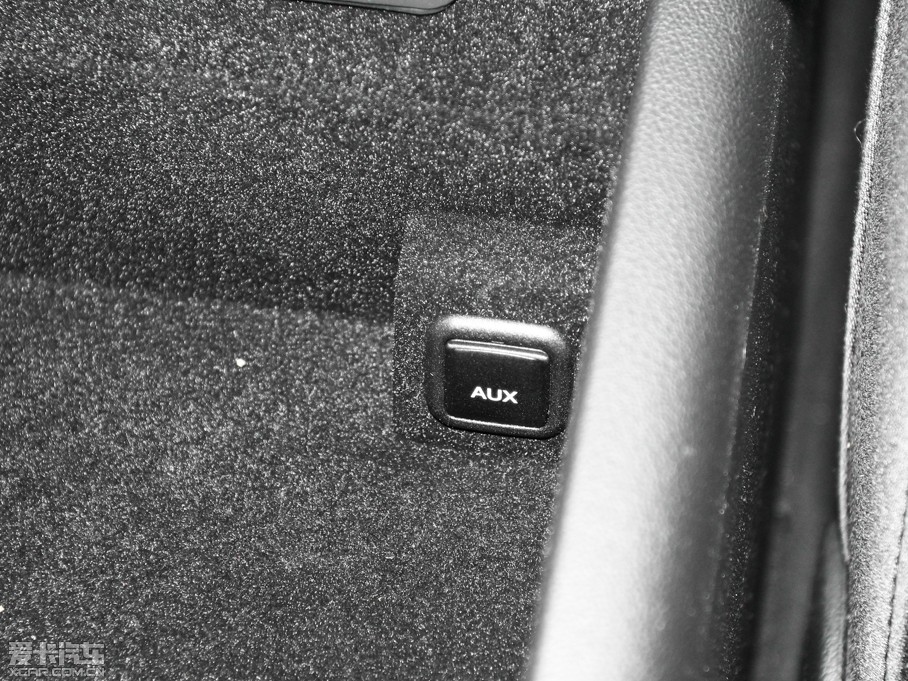 2014WA6L 30 FSI CVTg(sh)