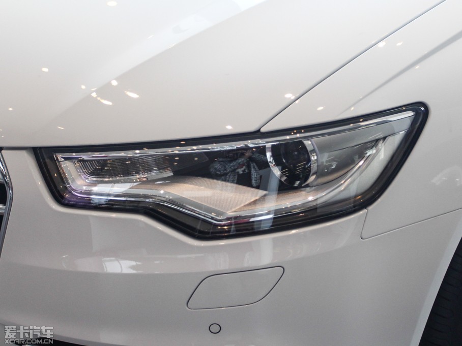 2014WA6L 30 FSI CVTg(sh)