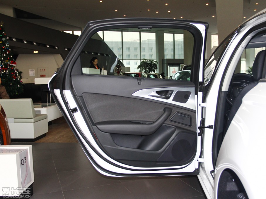 2014WA6L 30 FSI CVTg