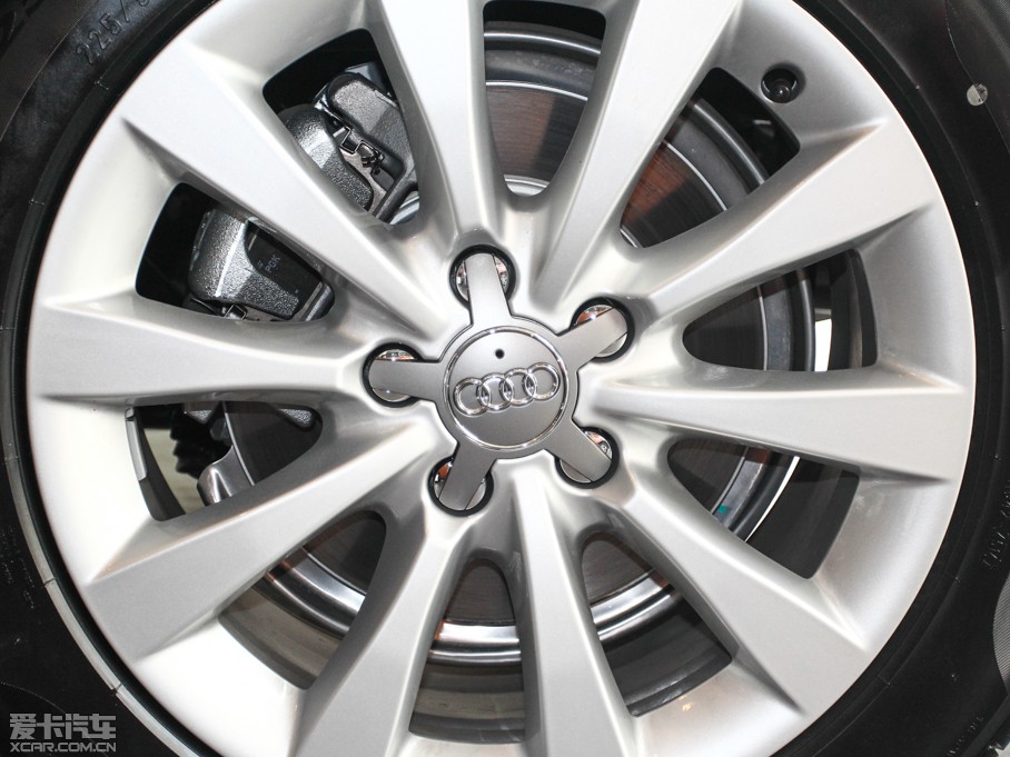 2014WA6L 30 FSI CVTg