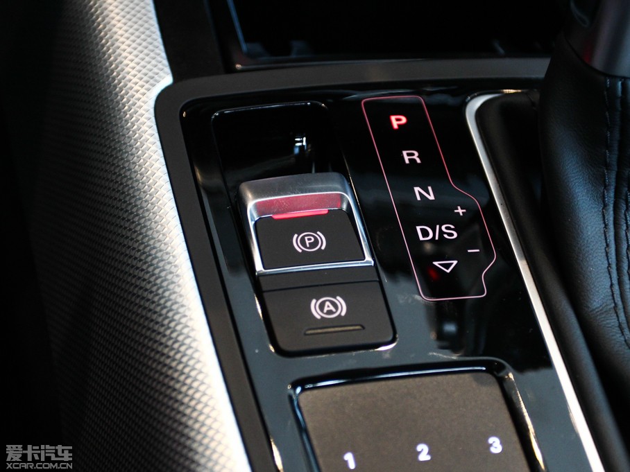 2014WA6L 30 FSI CVTg