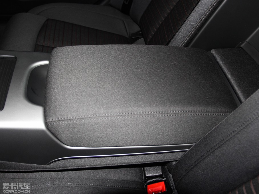 2014?yun)WA6L 30 FSI CVTg(sh)